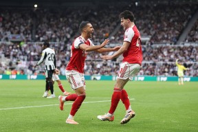 开云首页入口关于赛地聚焦——法甲今晨热度飙升；阿森纳绝杀压哨；震撼外界；阵容厚度经受考验的信息