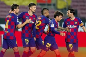 开云首页APP包含西甲赛程吃紧，拉齐奥赛前内部沟通，话题不断，球探报告显示潜力的词条